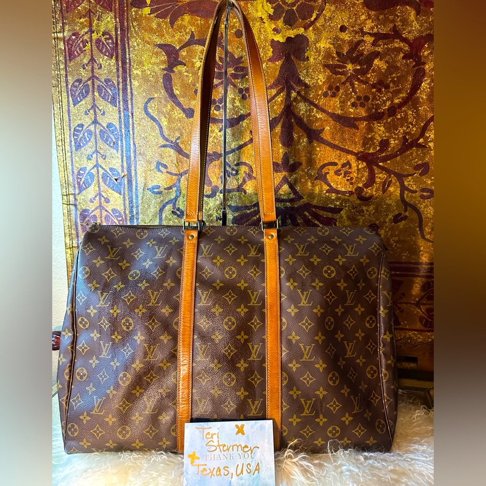 Louis Vuitton Flanerie Handbag
Monogram Canvas 50